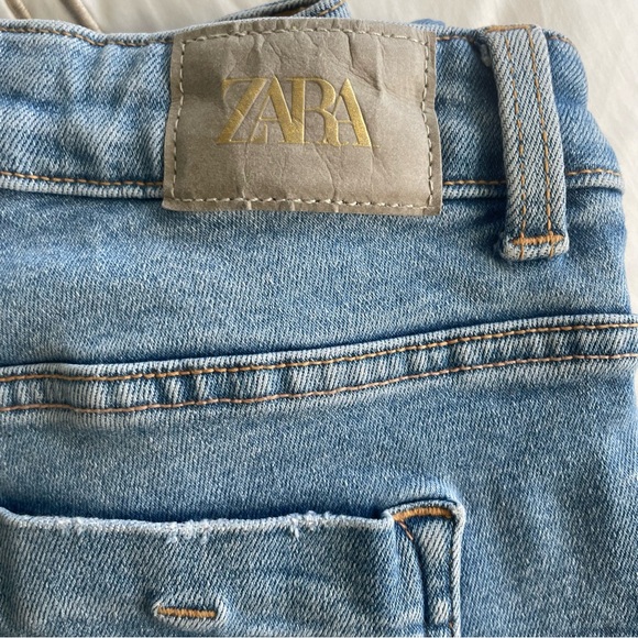 Bundle of Zara Skinny Jeans - Picture 3 of 7